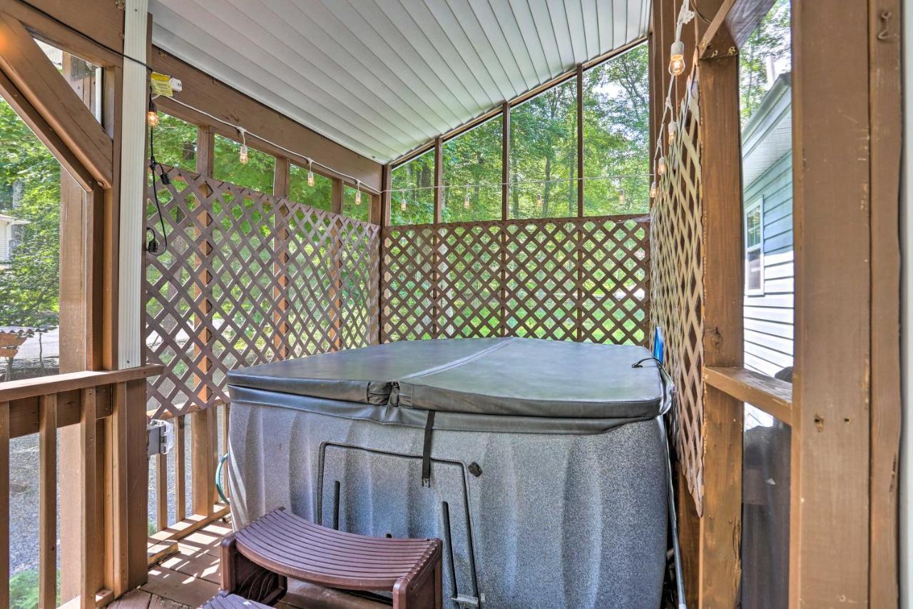 Henryville Home With Hot Tub About 5 Mi To Camelback! Eksteriør bilde